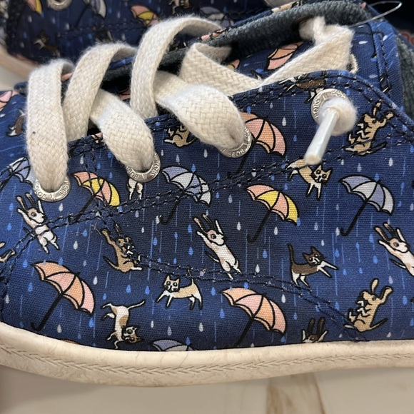 VGUC Bobs from Sketchers memory foam Beach Bingo Puddle Pals cats & dogs print - Picture 6 of 10